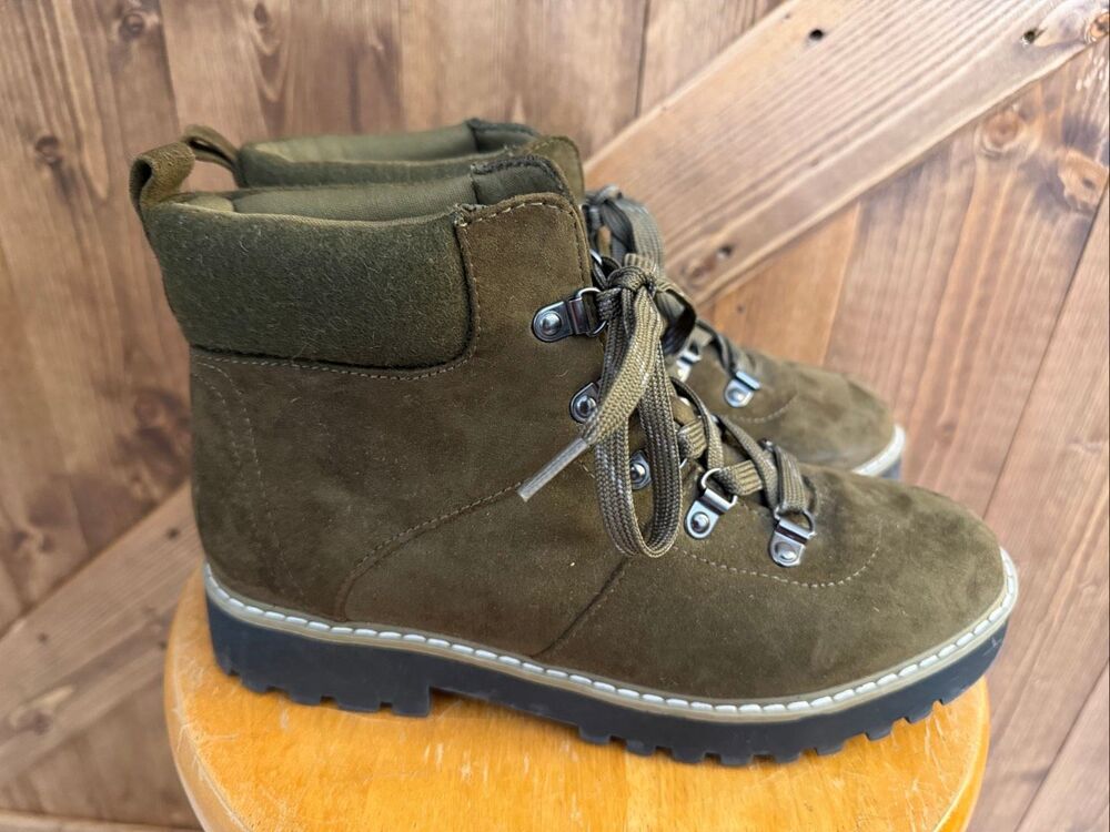 Cliffs by White Mountain Women’s Size 7.5 Olive Green Lace-Up Hiker Ankle Boots